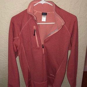 Women’s large salmon colored Patagonia fleece.